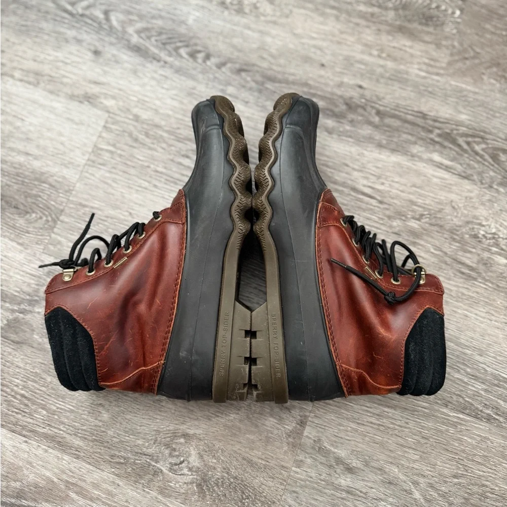 Men's Sperry Brown and Black Waterproof Duck Boots - Classic Lace-Up - Picture 7 of 8
